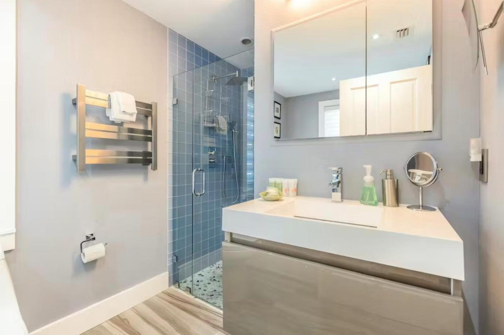Casa Azul-open Concept With Pool *