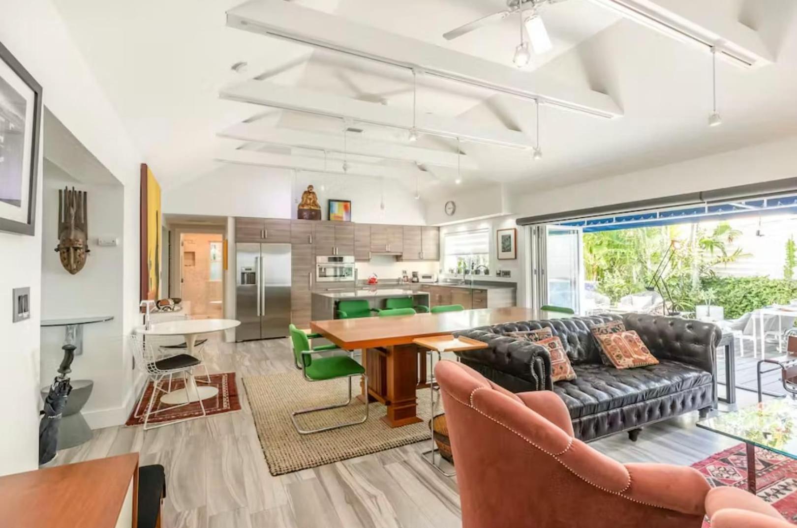 Casa Azul-open Concept With Pool